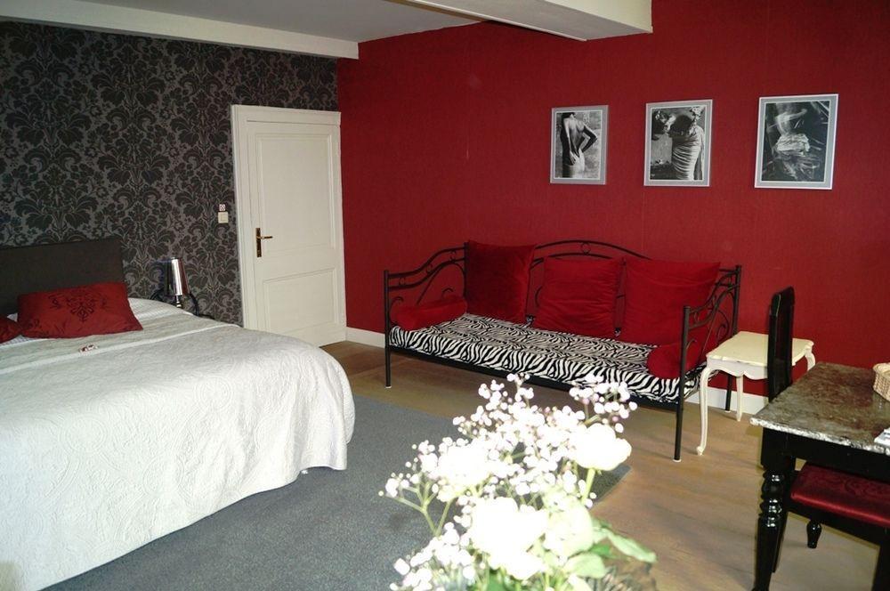 Bed & Breakfast Next Door 4*