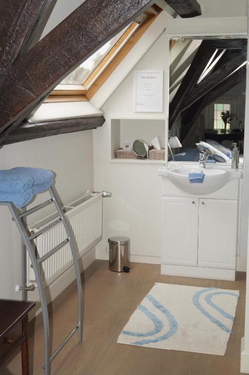 Bed & Breakfast Next Door 4*